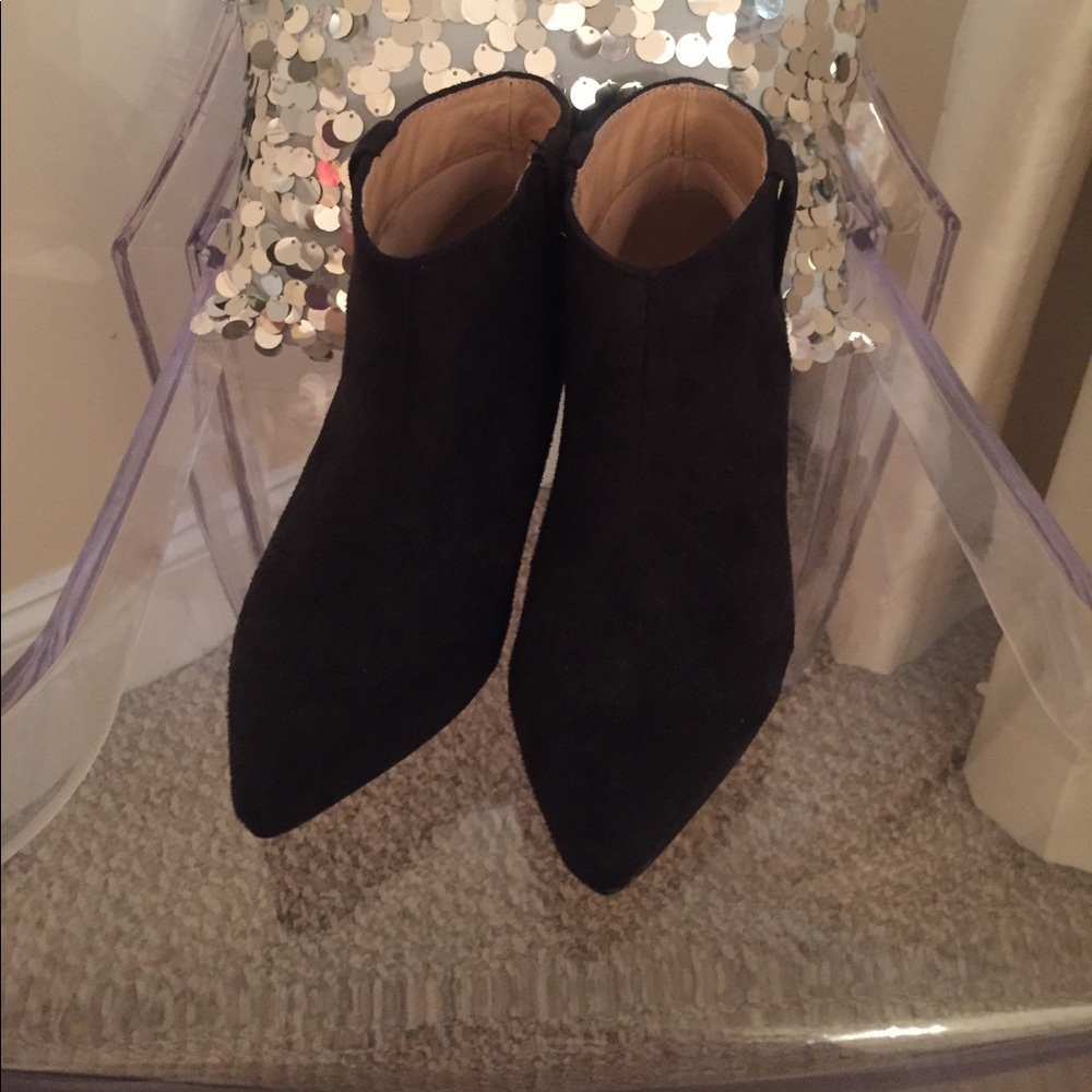 Boohoo booties brand new