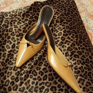 Tan leather Cole Haan heels