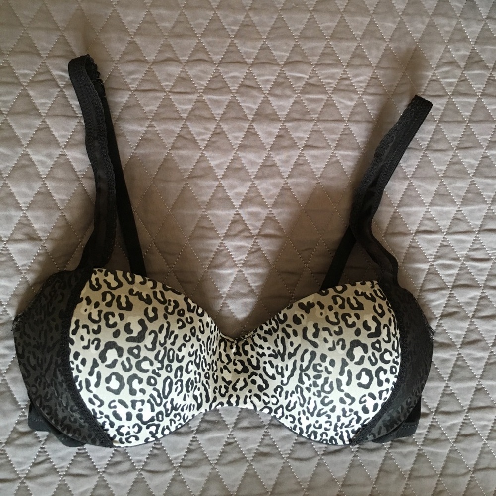 Josie by Natori Convertible Push Up Balconette Bra