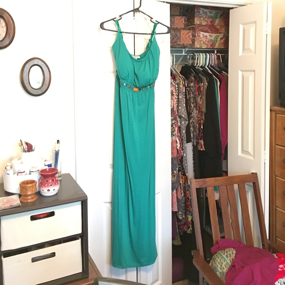 Gown