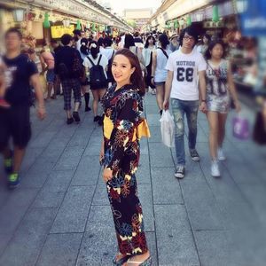 Meet your Posher, April