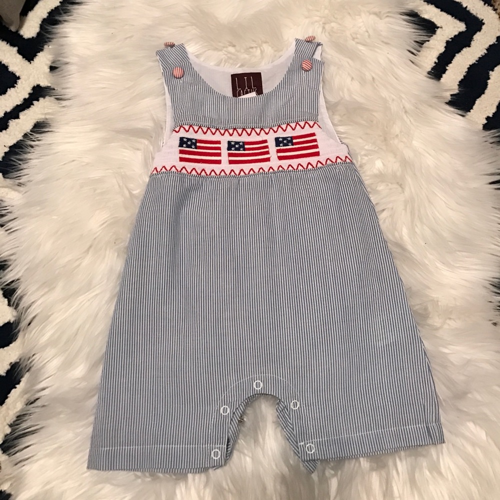 Smocked American Flag Jon Jon. Worn once!