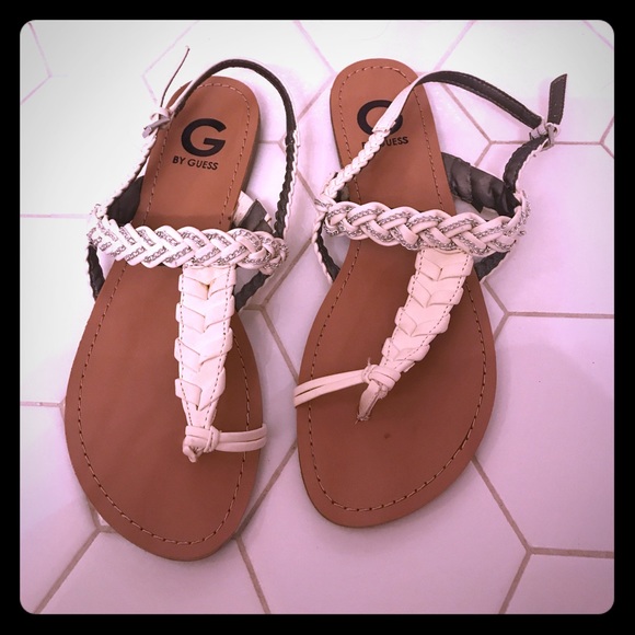 Brand New! G by Guess Strappy flat sandals - Picture 1 of 4