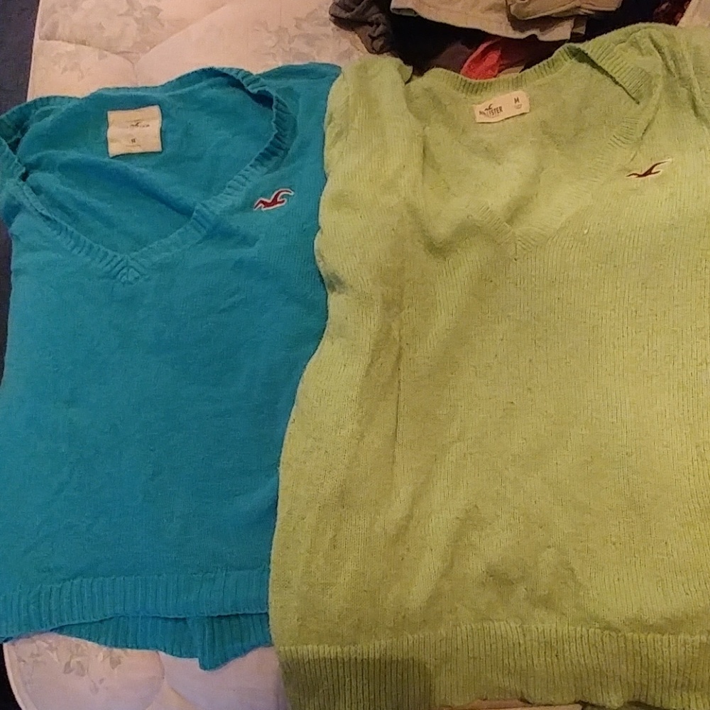 Hollister sweaters size med for both