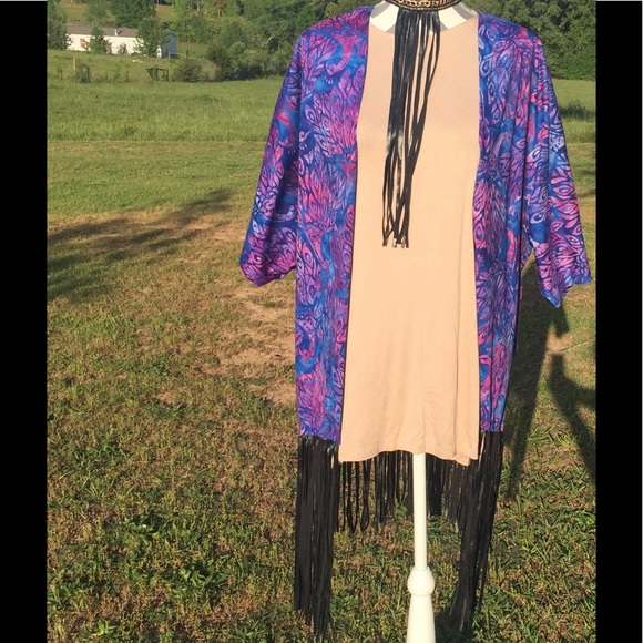 Kimono - Picture 3 of 5