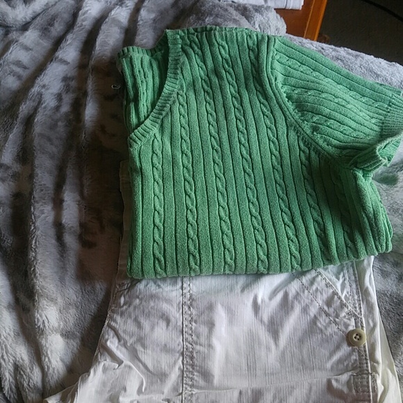 Short sleeve top Worn once & shorts  never worn. - Picture 2 of 2