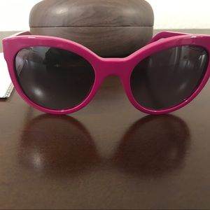 CHANEL women sunglasses 100 UV PROTECTION!!!