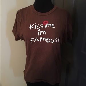Aeropostale "Kiss Me" Boyfriend Tee