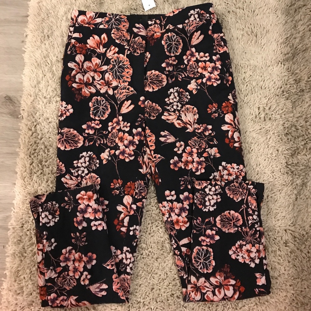Ann Taylor Slacks Size 4