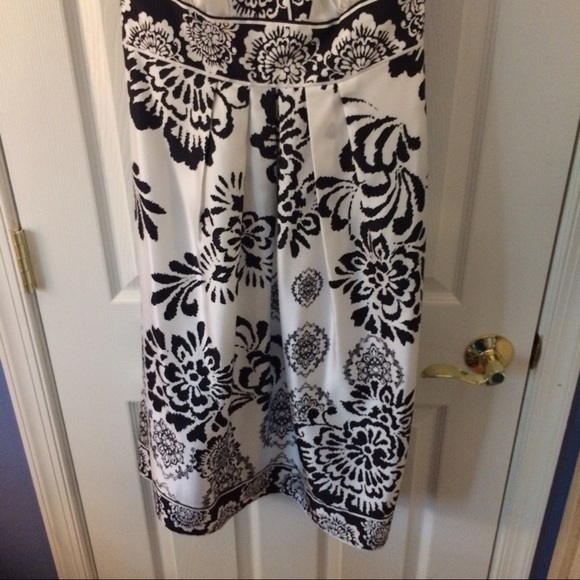 White House Black Market Silk Halter Dress - Picture 4 of 5