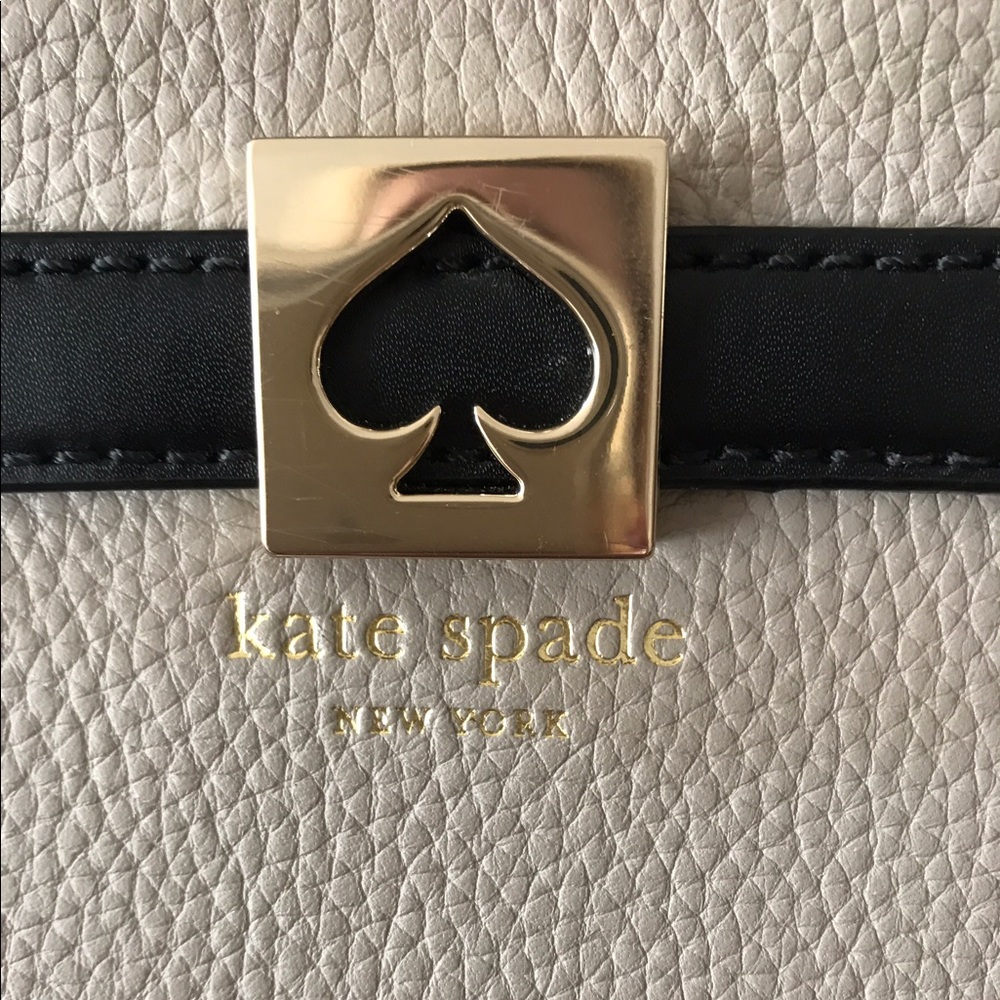 💋💋SOLD💋💋 - Picture 2 of 4