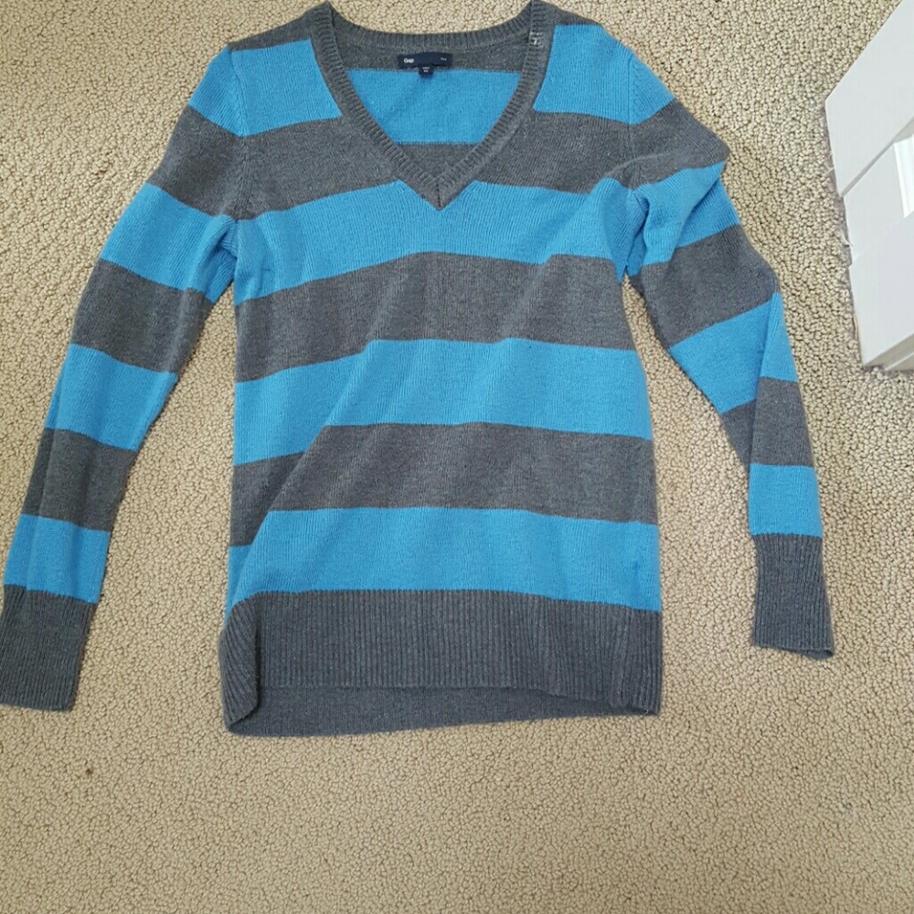 Blue/Grey striped sweater
