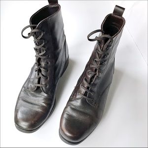 Brown leather Santana lace up boots.