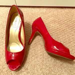 👠 Red Peeptoe Heels 👠