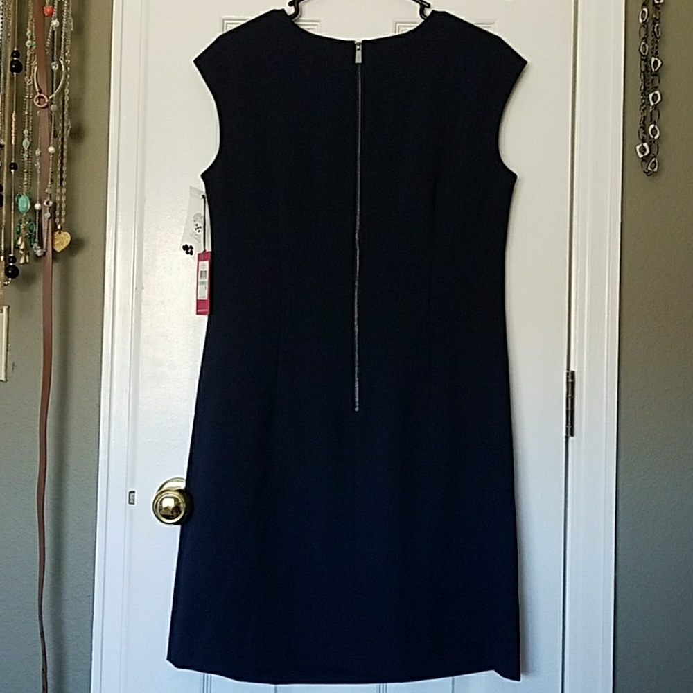 New Vince Camuto navy dress - Picture 5 of 7