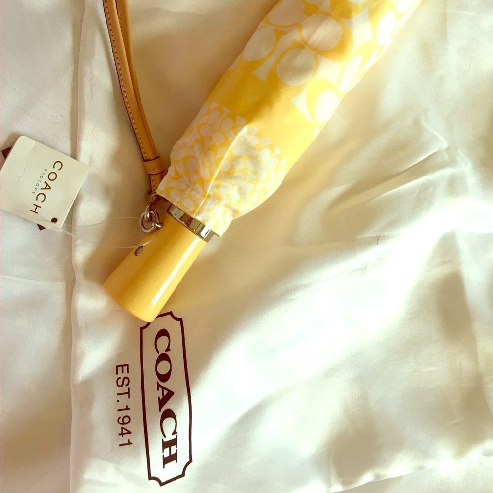 NWT Coach yellow umbrella