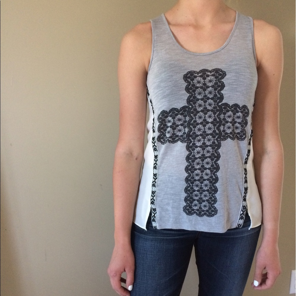 Sleeveless top