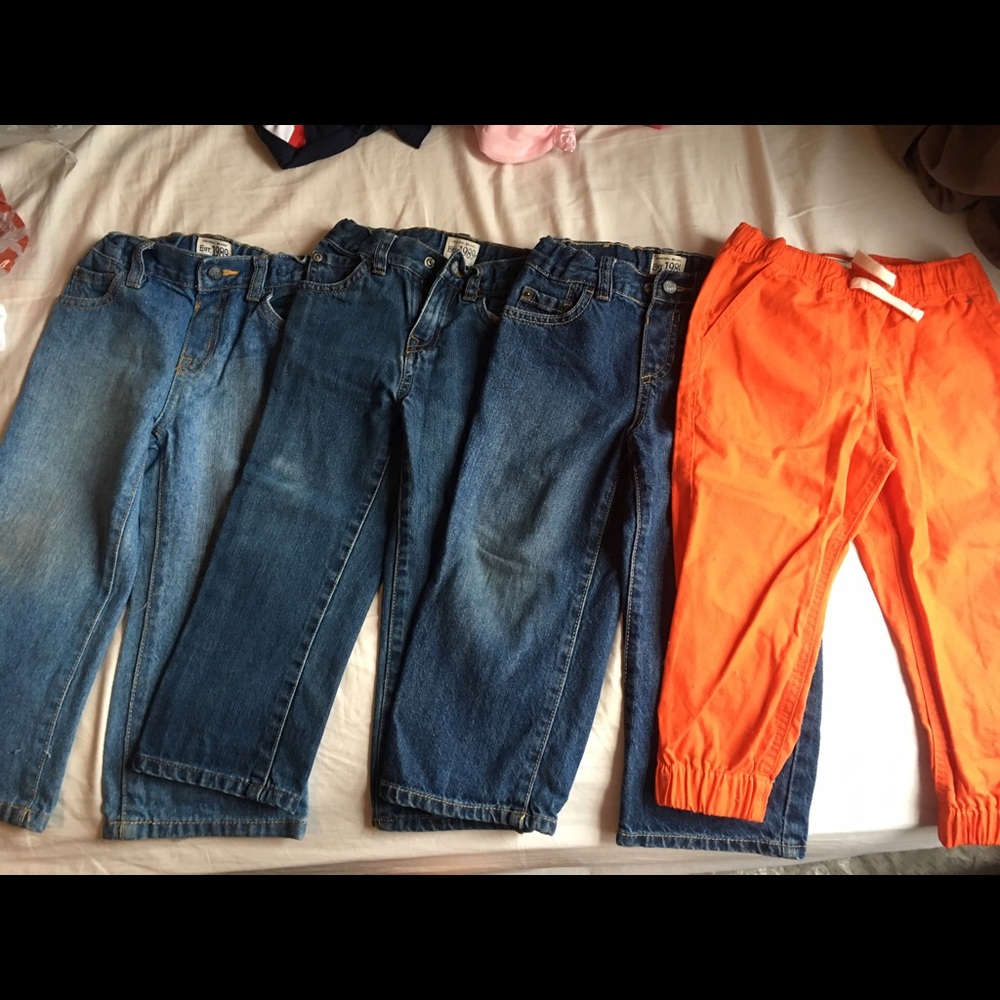 Bundle of toddler boy jeans 👖