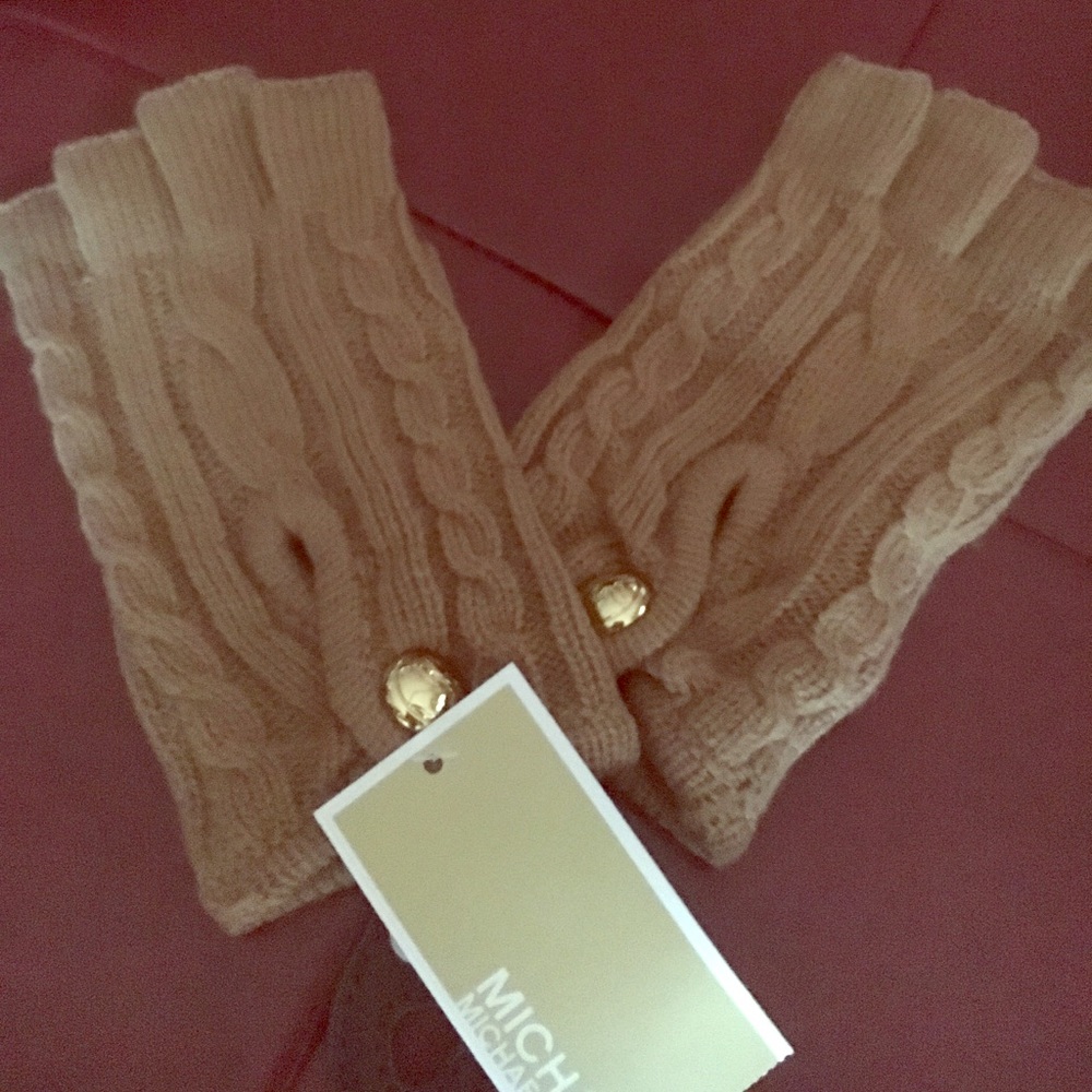 Michael kors fingerless gloves