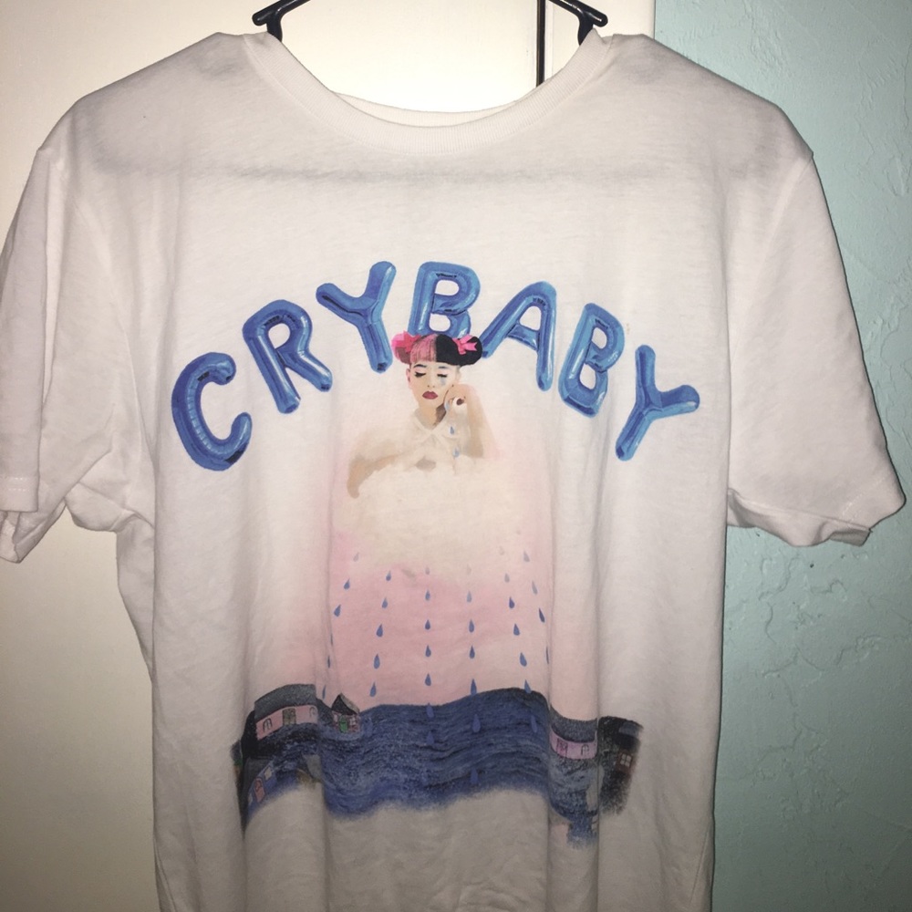 Melanie Martinez T-shirt!