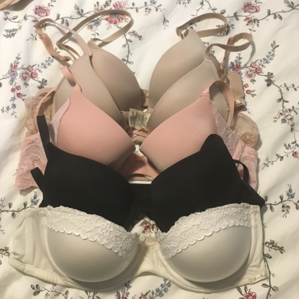 Set of 5 Calvin Klein bras