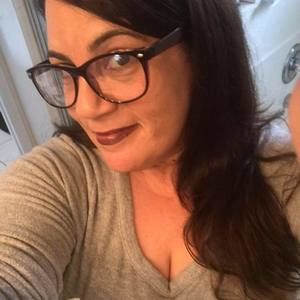 Meet your Posher, Mia