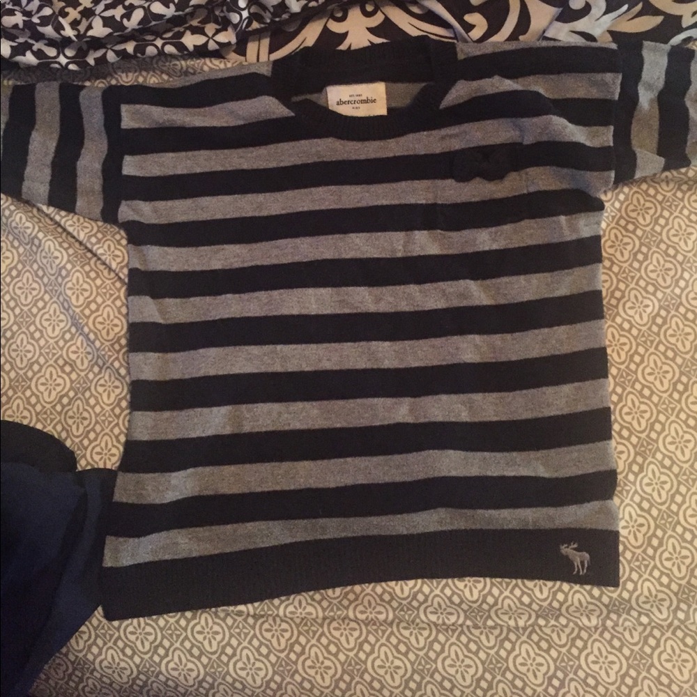 Abercrombie sweater