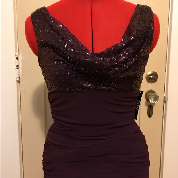 Night way plum sequin dress - Picture 2 of 3