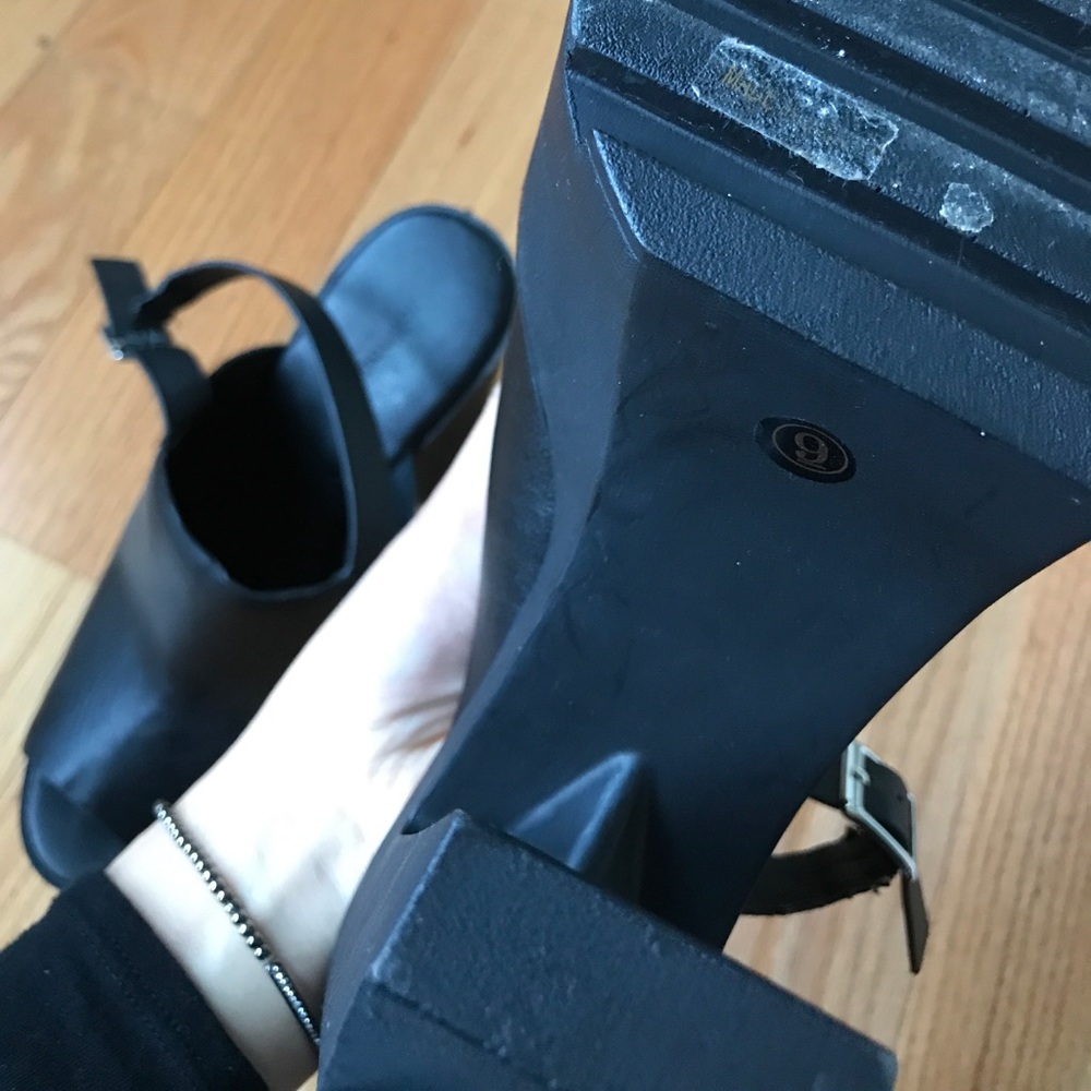 5-Inch Platform Heels - Picture 7 of 7