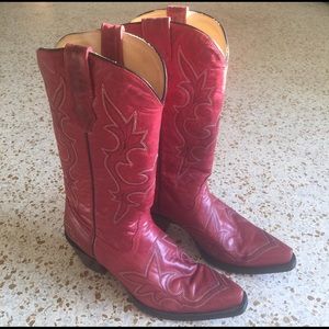 NWOT Women's Red Cowboy Boots 7.5