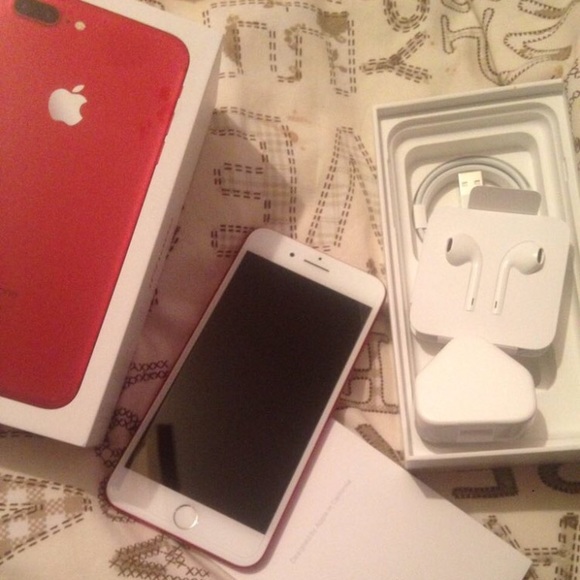 Red iPhone 7 - Picture 2 of 2