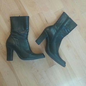 Steve Madden calf high boots