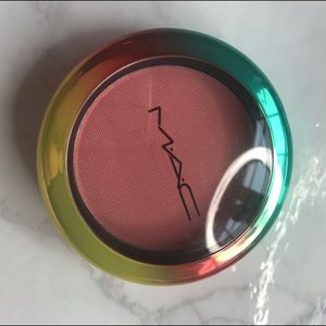 LE Mac Blush