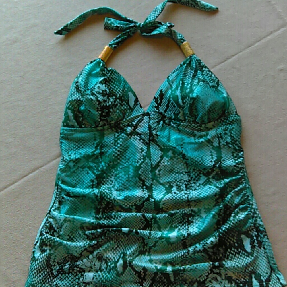 Gorgeous Summer Top**FINAL PRICE**