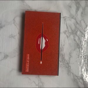 Makeup Forever Artist palette