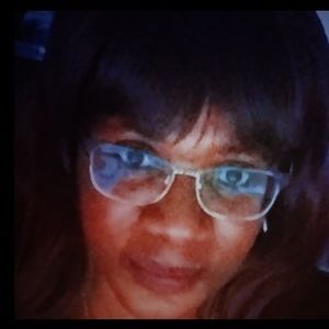 Meet your Posher, Janet