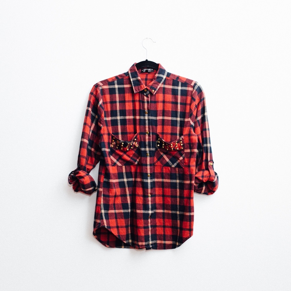 COTTON ON | Plaid Flannel Studded Button-Up