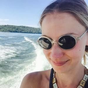 Meet your Posher, Jennifer