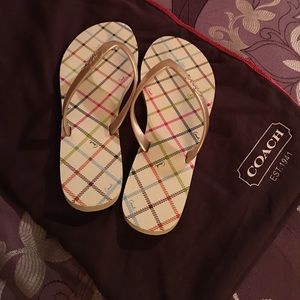 Coach flip flops never wore