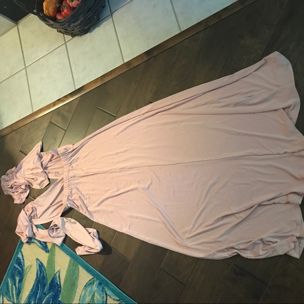 SexyReversible Halter Open Back Pleated Maxi Dress - Picture 2 of 2