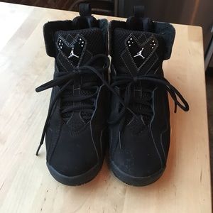 Jordan Sneaker True Flights