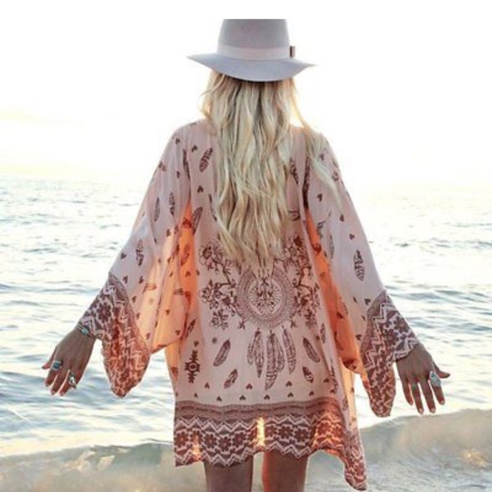 Cute kimono! Great for a beach cover up! M, l
