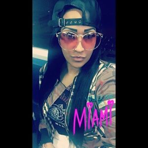 Meet your Posher, Jenny