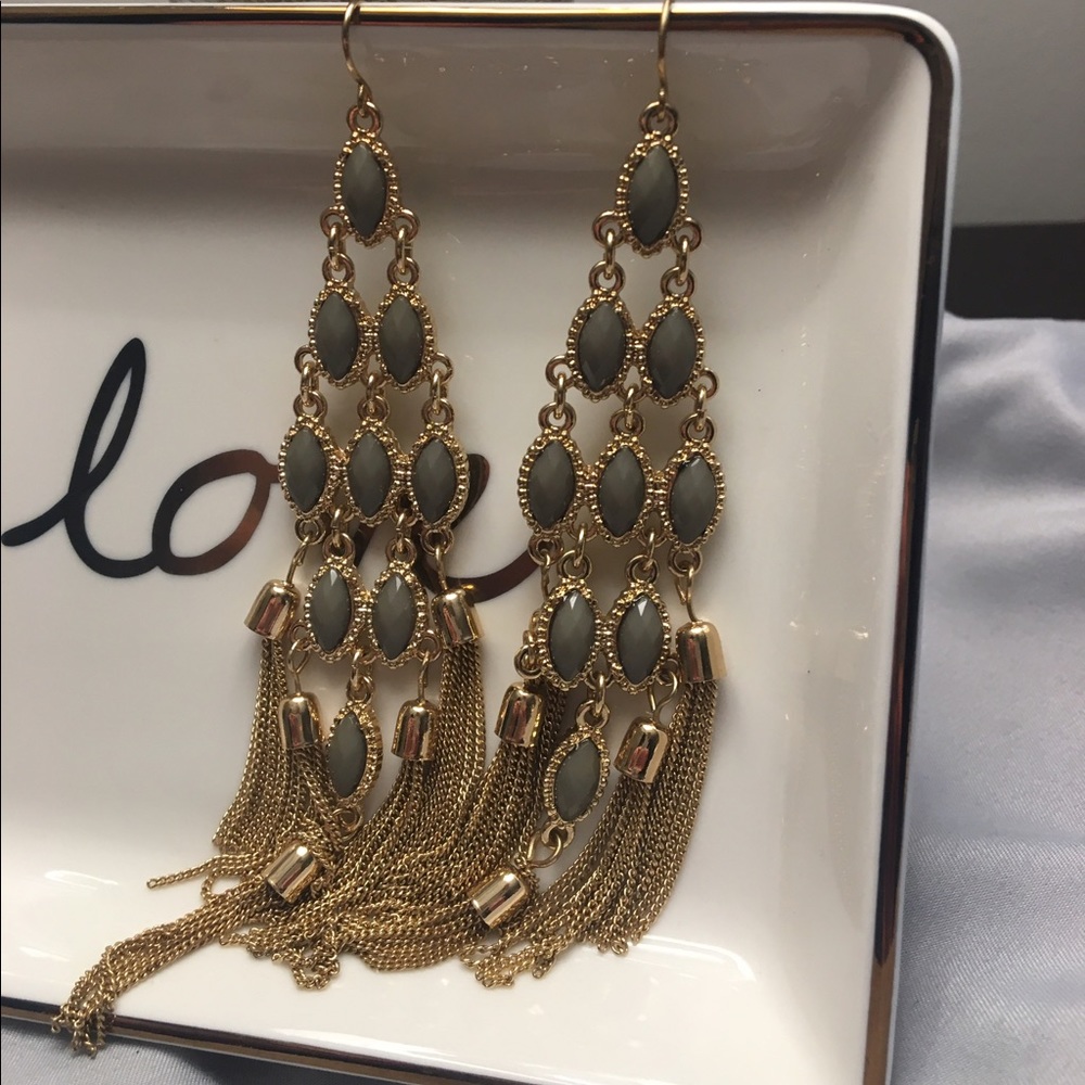 Pastel green dangly earrings