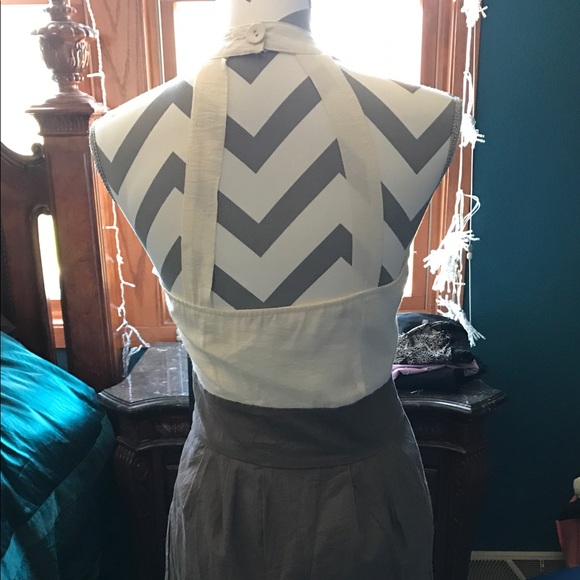 Summer dress - Picture 2 of 3