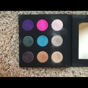 Makeup forever volume 2 artist palette