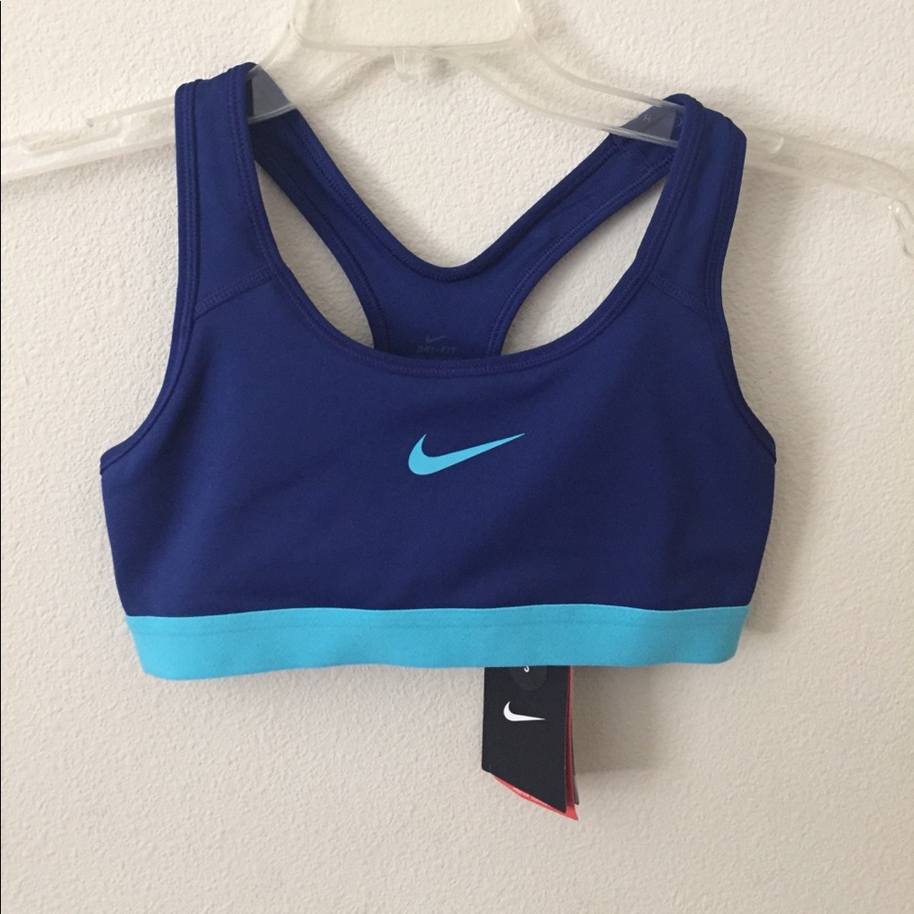 Nike sports bra