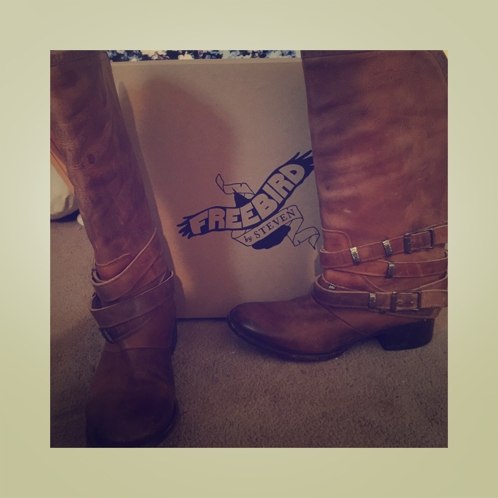 Freebird by Steve Madden Boots
