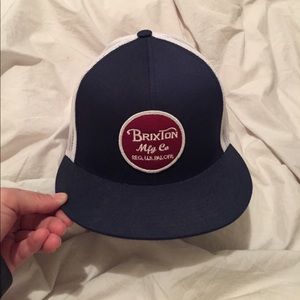 Brixton snap back hat