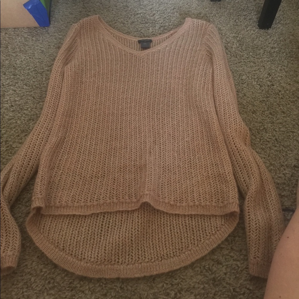 ANN TAYLOR Knit cut out sweater